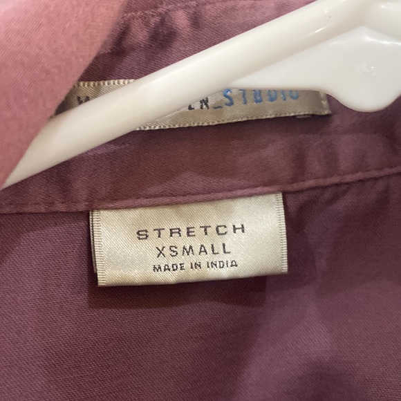 Van Heusen Bundle of Button Down Shirts - Picture 2 of 3